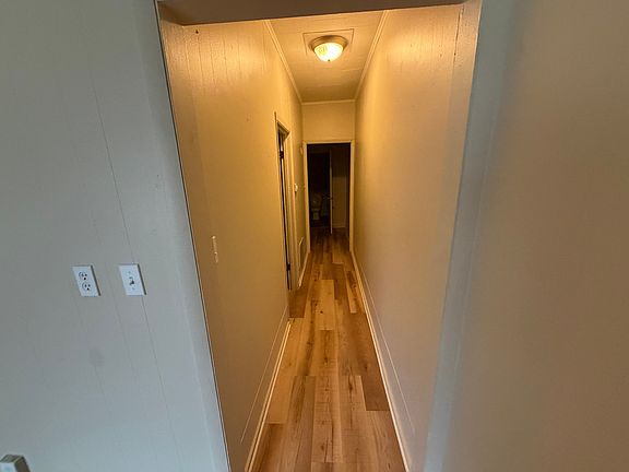 5th image of 1211 Broadway St #2