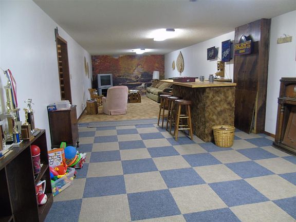 4th image of 1485 N 10th St