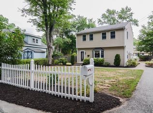 14 Abbott Rd, North Reading, MA 01864