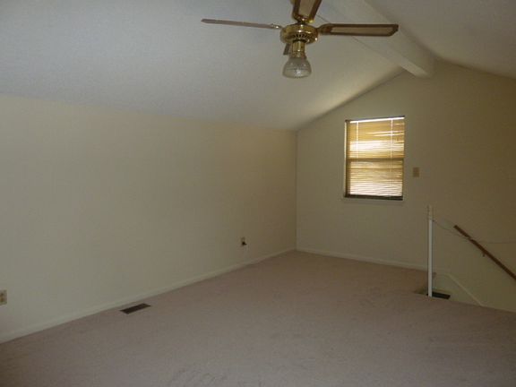 5th image of 1469 Lake Christopher Dr