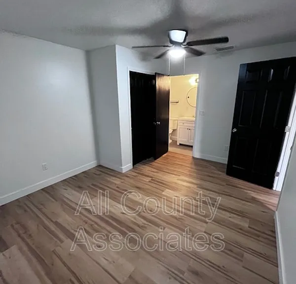 2273 Norman Dr #C — Photo 12