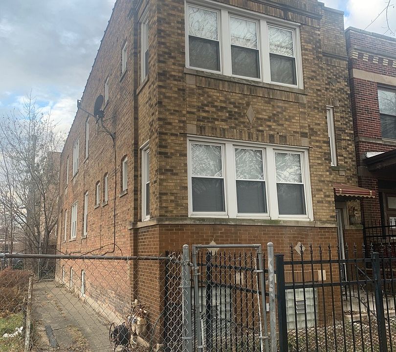2nd image of 1014 N Harding Ave