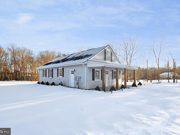 2nd image of 111 Lorenzo Dr