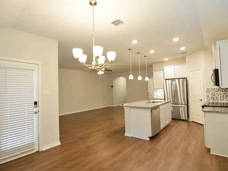 5501 Shire Dr — Photo 5