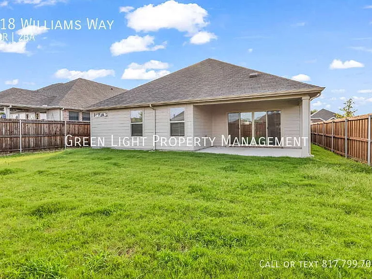 718 Williams Way — Photo 30
