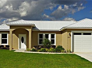 477 Lake Helen Dr, Lake Placid, FL 33852