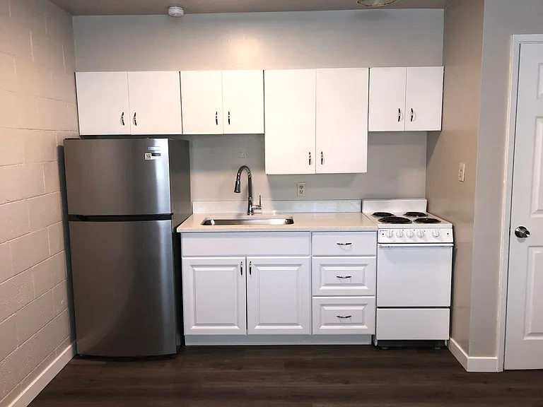 42 G St SW — Photo 26