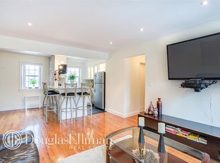 144-37 79th Ave APT 2P, Flushing, NY 11367