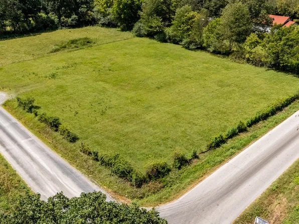 67 James Rd, Ethridge, TN 38456