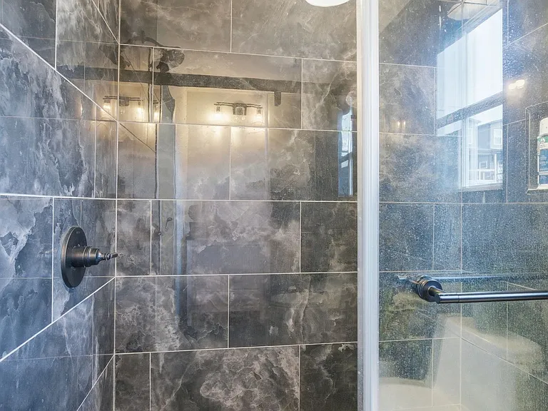 3813 Dr Walter S Davis Blvd — Photo 41