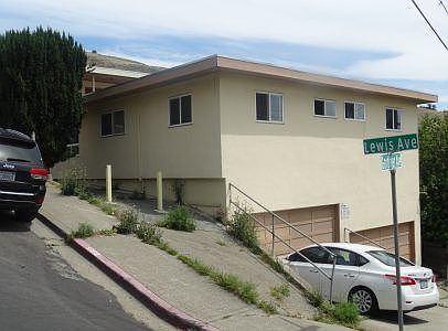 1st image of 6 Lewis Ave