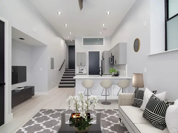 195 Stanton Street image 2 of 8