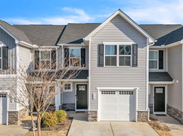 102 Englefield Dr, Fountain Inn, SC 29644