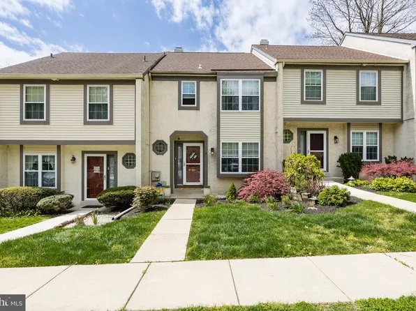 6 Ogden Ct, Media, PA 19063
