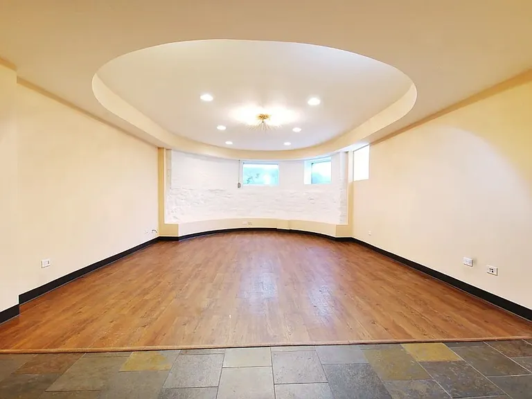 1352 N La Salle St #GDN — Photo 7