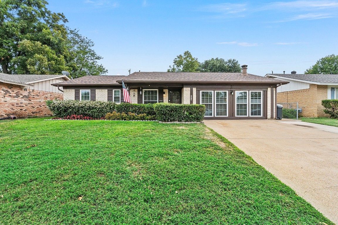 2016 Meadow Lark, Irving, TX 75060 Zillow