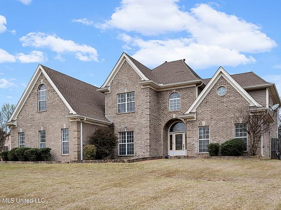 2nd image of 2180 Belmarie Dr