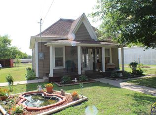 616 East St, Emporia, KS 66801