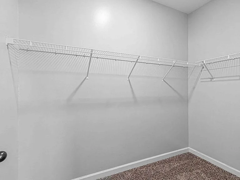125 Bridgeport Dr — Photo 32