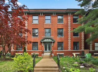 6045 Kingsbury Ave, Saint Louis, MO 63112