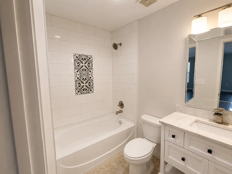 848 Fox St NW — Photo 17