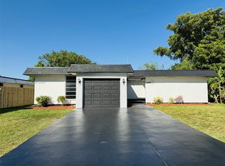 6408 Brookwood Blvd, Tamarac, FL 33321