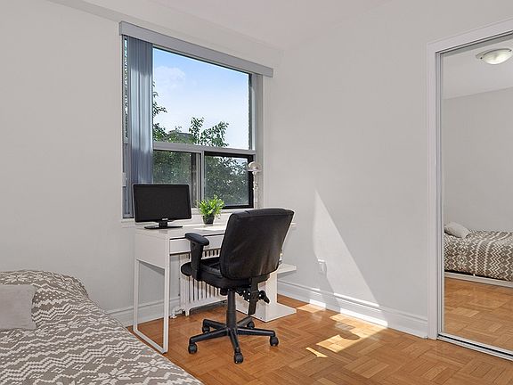 5th image of 214 Saint George St #1455170