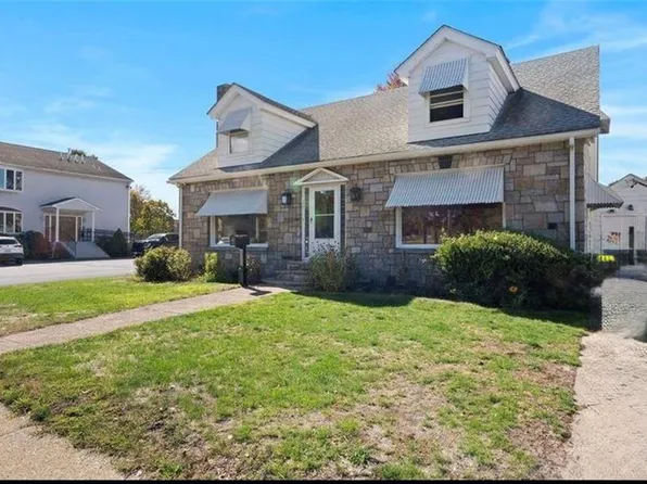 400 Newport Ave, Pawtucket, RI 02861