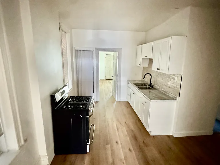 2909 Gravois Ave #3A — Photo 5