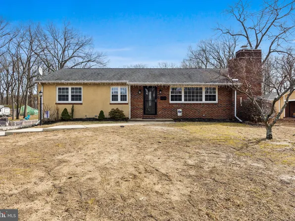86 Pancoast Blvd, Delran, NJ 08075
