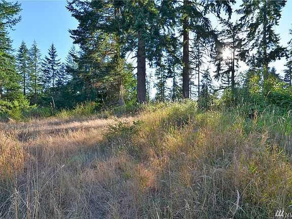 3rd image of 12700 118th Ave SE