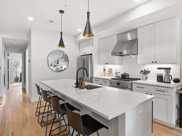 1222 Neal St NE #3 — Photo 9