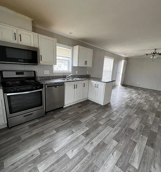3210 Bel Clare Dr #98AR — Photo 6