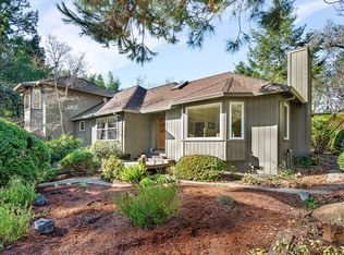 515 Sandretto Dr, Sebastopol, CA 95472