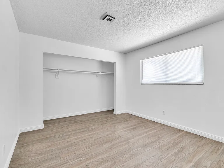 2508 E Mesquite Ave #4 — Photo 13