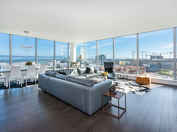 4th image of 708 Long Bridge St APT 1307