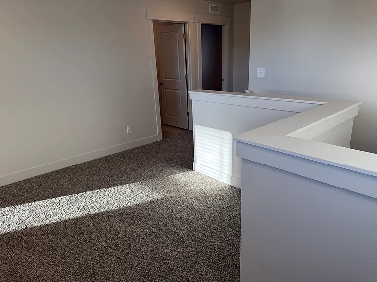 4013 S Woodland Ave — Photo 33
