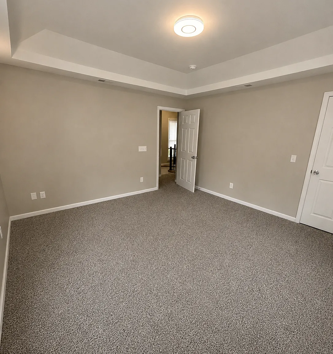 704 Axtell - 1 — Photo 4
