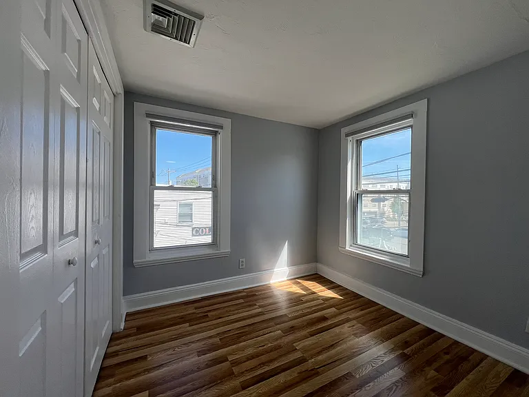 157 Railroad Ave #2 — Photo 6