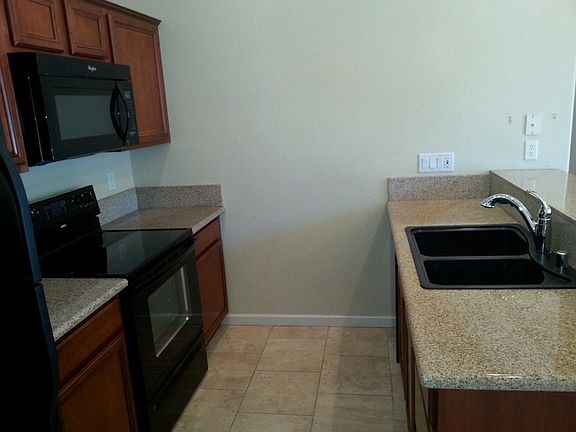 5th image of 5626 Churchill Green Dr