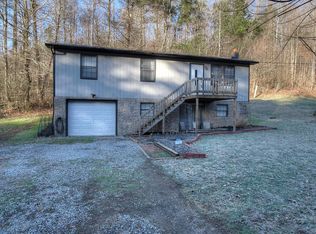 322 Sims Hill Rd, Elizabethton, TN 37643
