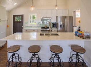 654 E Lakewood Ave, Warsaw, IN 46580