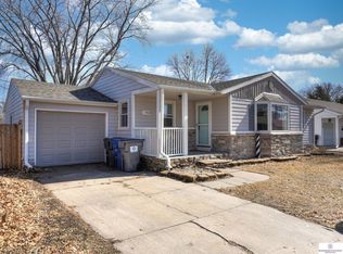 952 N Locust St, Fremont, NE 68025