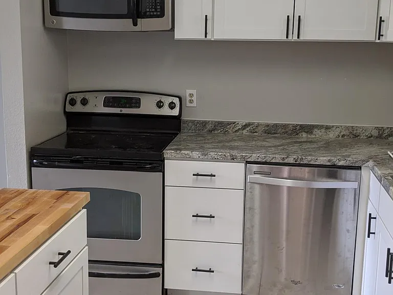 720 City Park Ave #B233 — Photo 5
