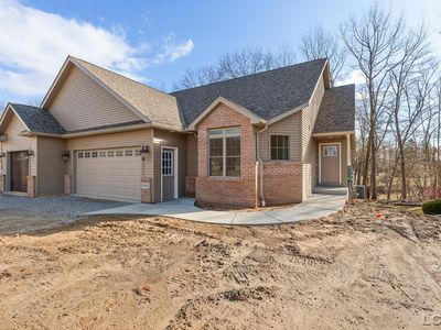 1641 Rivers Edge Ct, Adrian, MI, 49221