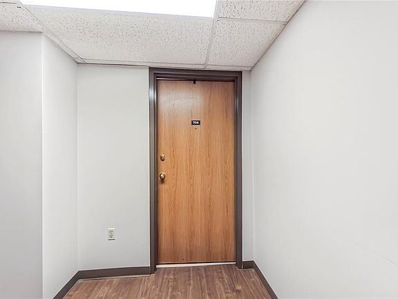 4th image of UNIT 706-405 5th AVENUE N