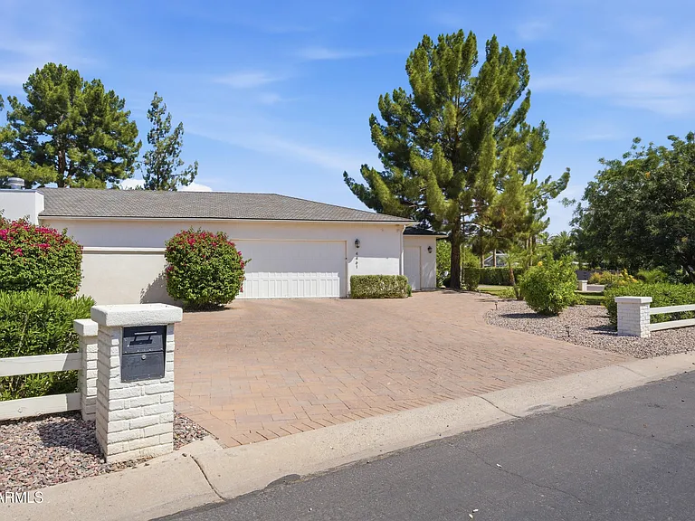 4461 N Launfal Ave — Photo 51