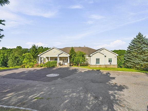 2nd image of 180 Simpson Road