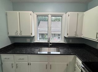 15 River Street Russell MA, Russell, MA 01071