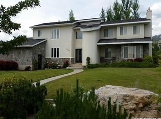 1745 Canyon Ridge Dr, Logan, UT 84341